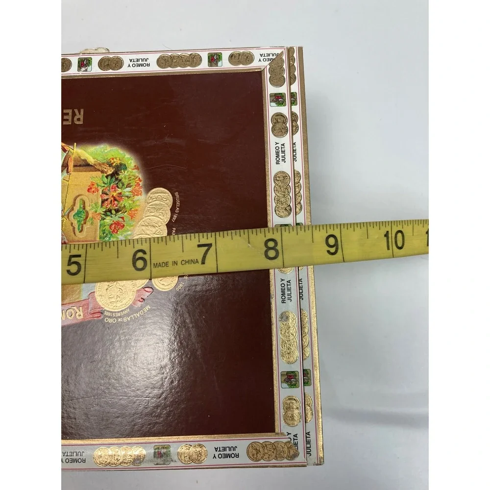 Collectible Cigar Box Romeo y Julieta Reserve Empty Home Decor Storage Keepsake